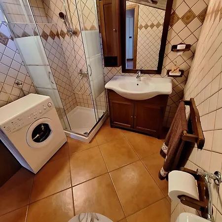 Tessa Apartment